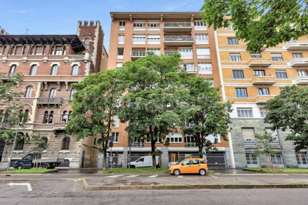 appartamento in affitto a Milano in zona De Angeli