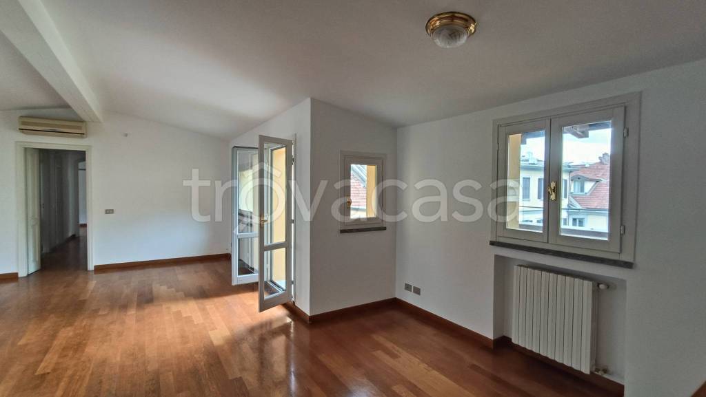 appartamento in affitto a Milano in zona Loreto
