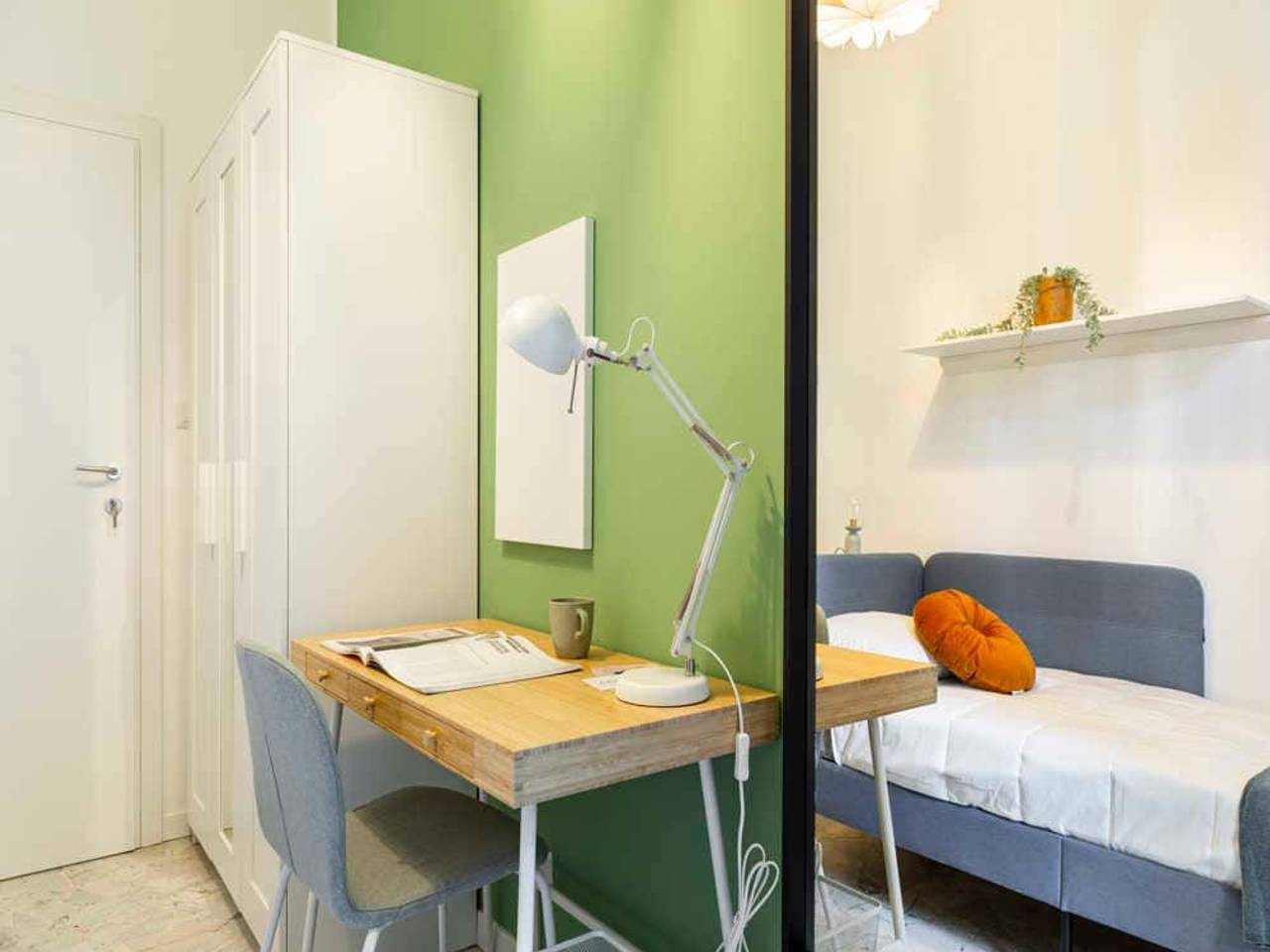 negozio in affitto a Milano in zona Lorenteggio