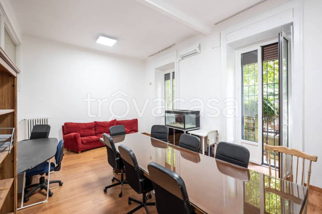 ufficio in affitto a Milano in zona Stazione Centrale