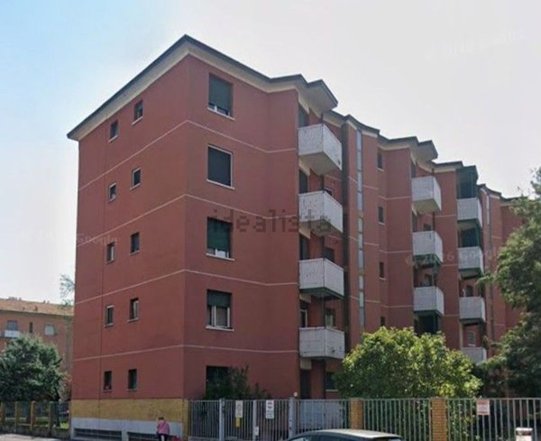 appartamento in affitto a Milano in zona Lorenteggio