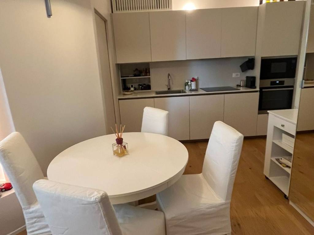 appartamento in affitto a Milano in zona Sempione