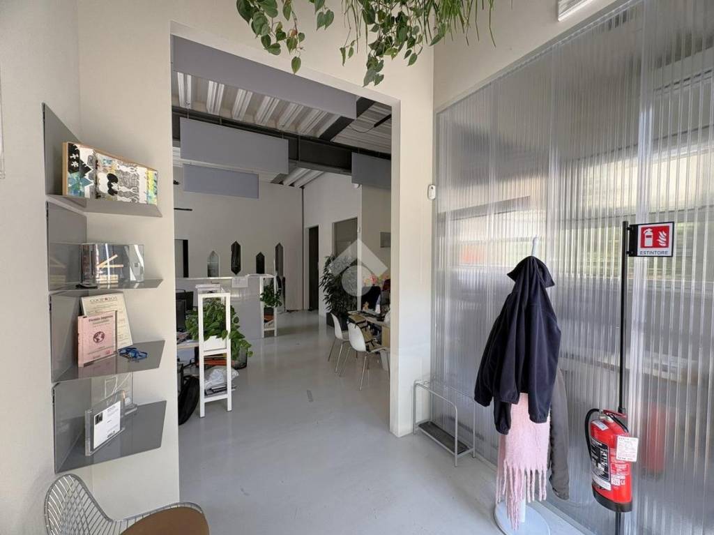 ufficio in affitto a Milano in zona Corvetto