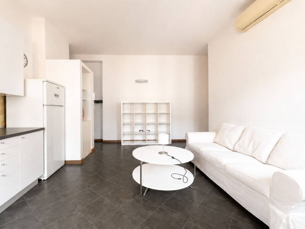 appartamento in affitto a Milano in zona Sant'Ambrogio