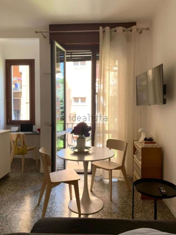 appartamento in affitto a Milano in zona Lorenteggio