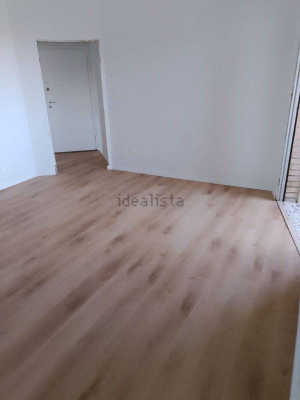 appartamento in affitto a Milano in zona Lorenteggio