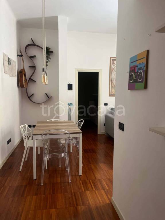 appartamento in affitto a Milano in zona Bullona