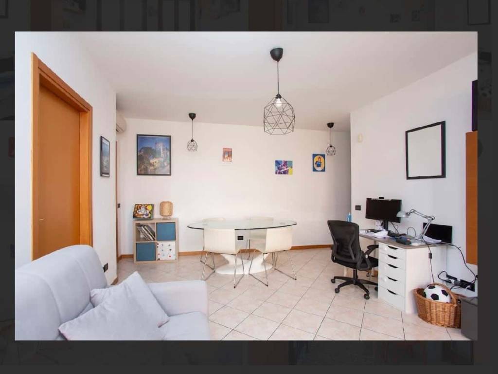 appartamento in affitto a Milano in zona Lorenteggio