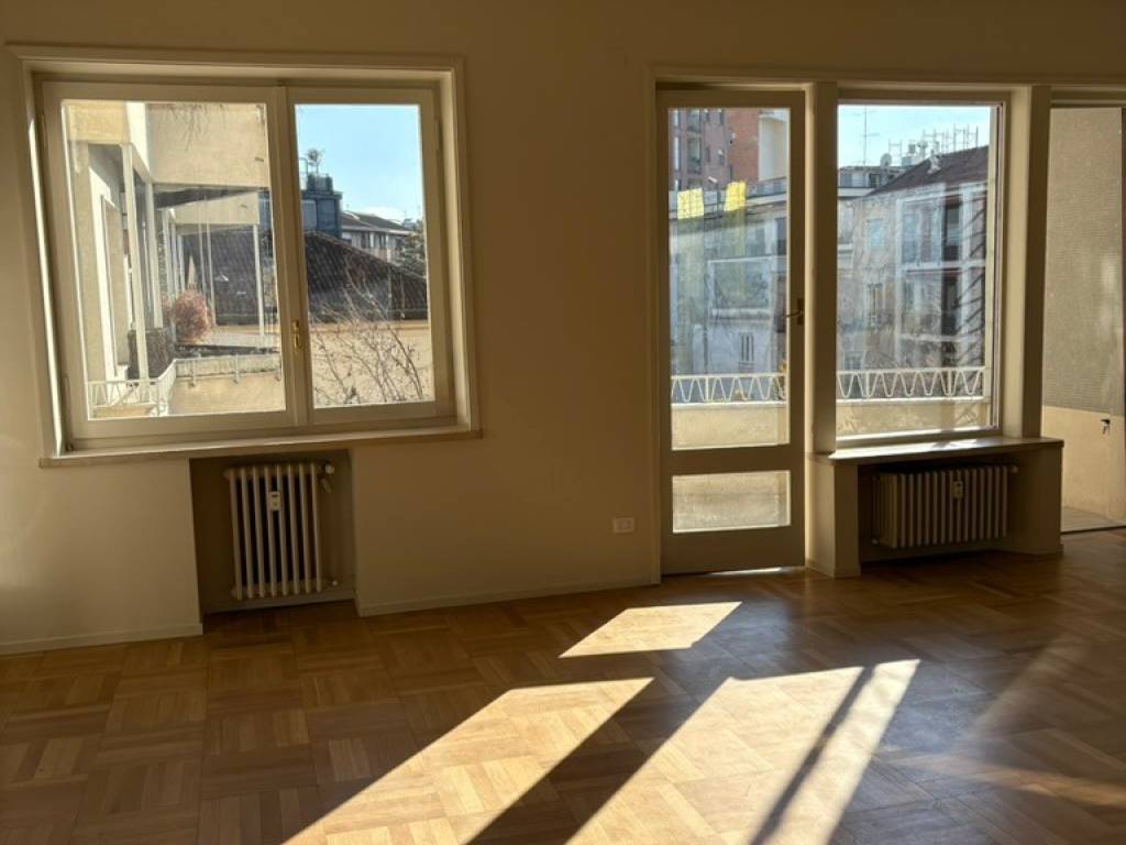 appartamento in affitto a Milano in zona Sant'Ambrogio
