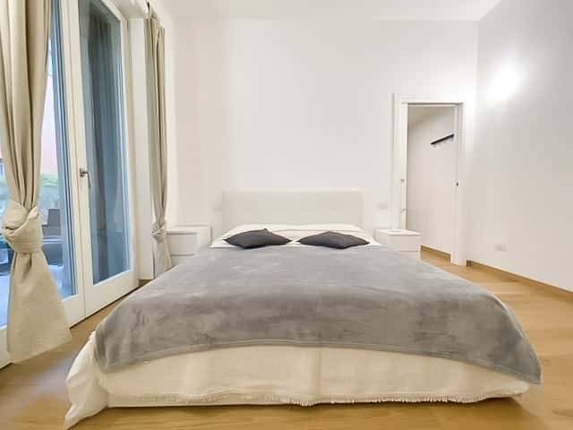 appartamento in affitto a Milano in zona Corsica
