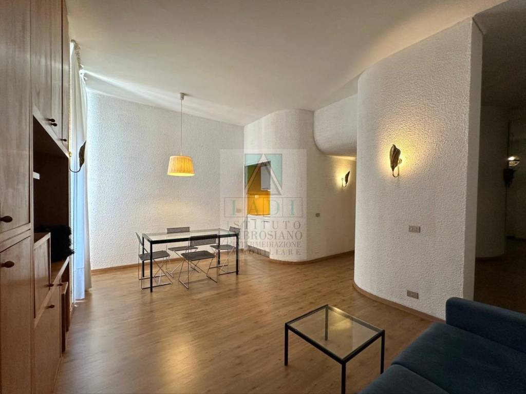 appartamento in affitto a Milano in zona Sant'Ambrogio