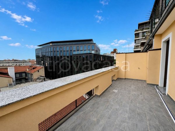 appartamento in affitto a Milano in zona Porta Nuova