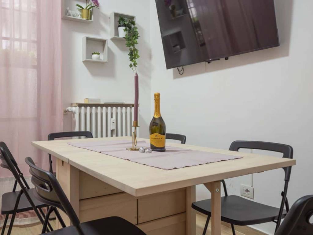 appartamento in affitto a Milano in zona Porta Vigentina