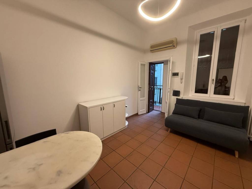 appartamento in affitto a Milano in zona Corsica