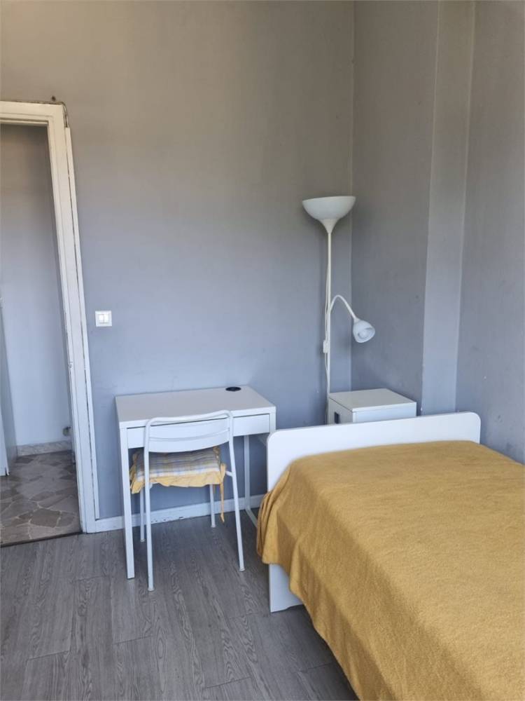 appartamento in affitto a Milano in zona Lorenteggio