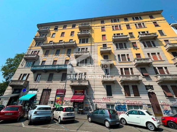 appartamento in affitto a Milano in zona Porta Genova