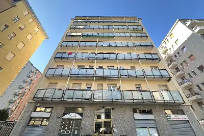 appartamento in affitto a Milano in zona Lorenteggio
