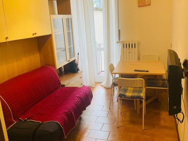 appartamento in affitto a Milano in zona Lorenteggio