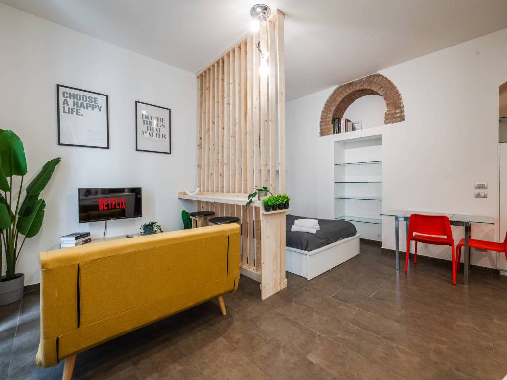 appartamento in affitto a Milano in zona Guastalla