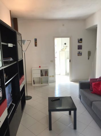 appartamento in affitto a Milano in zona Lorenteggio