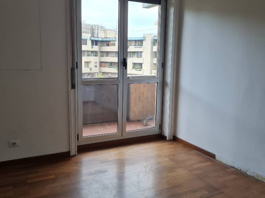 appartamento in affitto a Milano in zona De Angeli