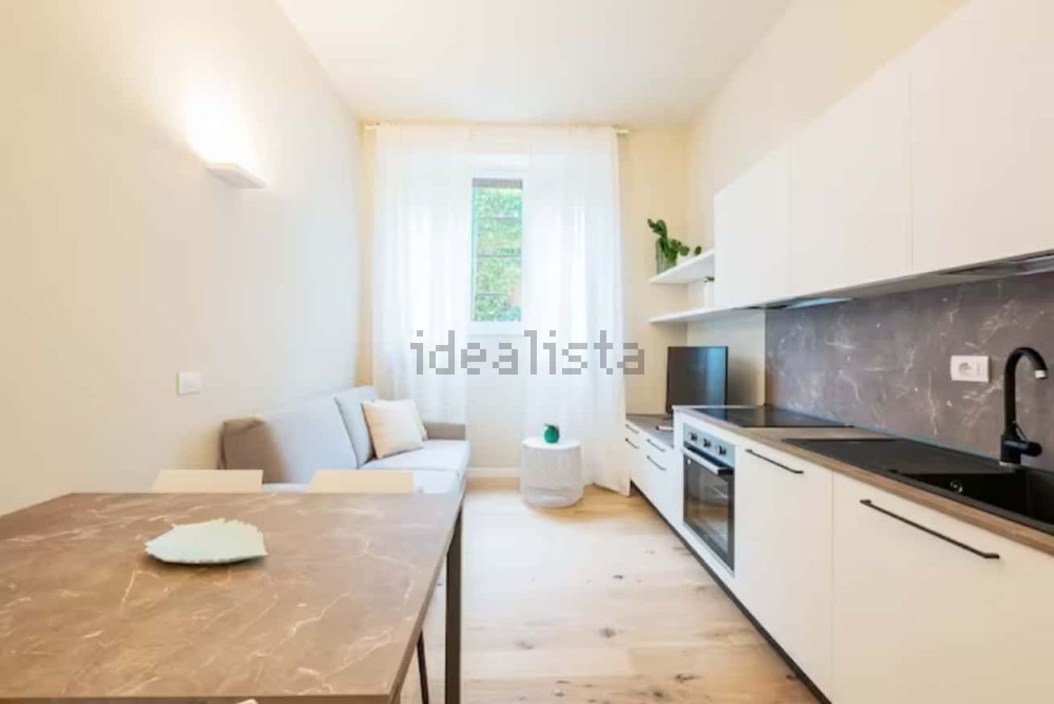 appartamento in affitto a Milano in zona De Angeli