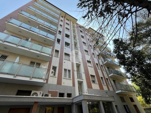 appartamento in affitto a Milano in zona Lorenteggio