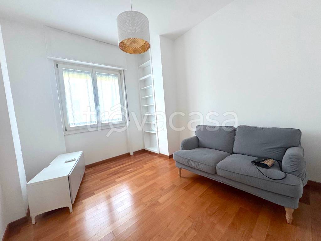 appartamento in affitto a Milano in zona XXII Marzo