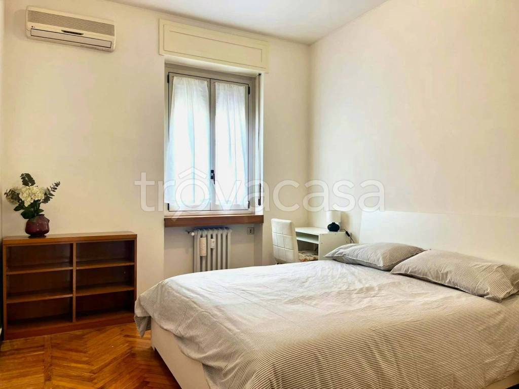 appartamento in affitto a Milano in zona Rembrandt