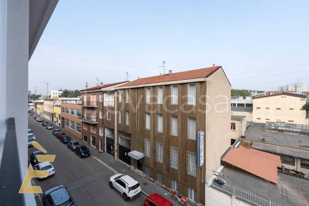 appartamento in affitto a Milano in zona Corvetto