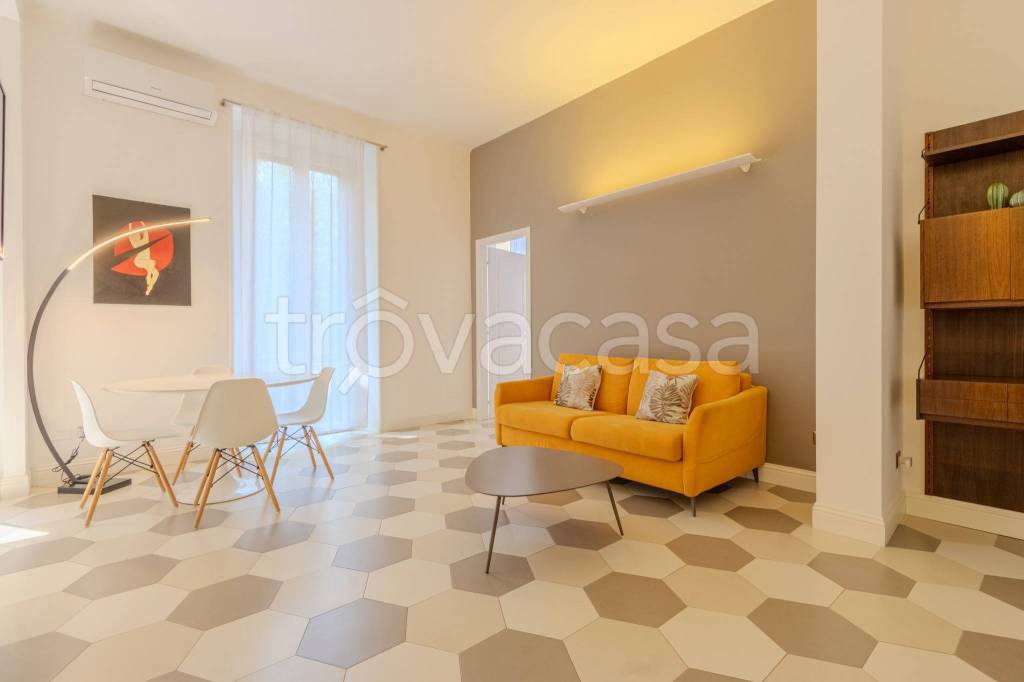 appartamento in affitto a Milano in zona Isola