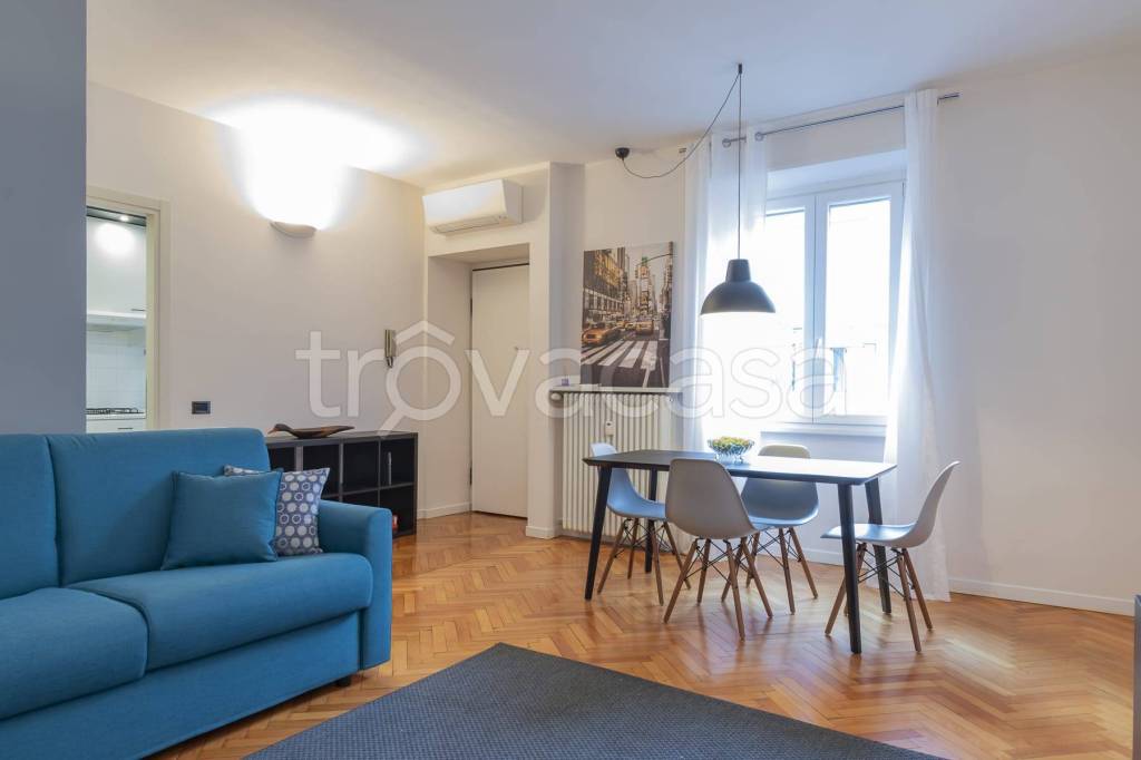 appartamento in affitto a Milano in zona Guastalla