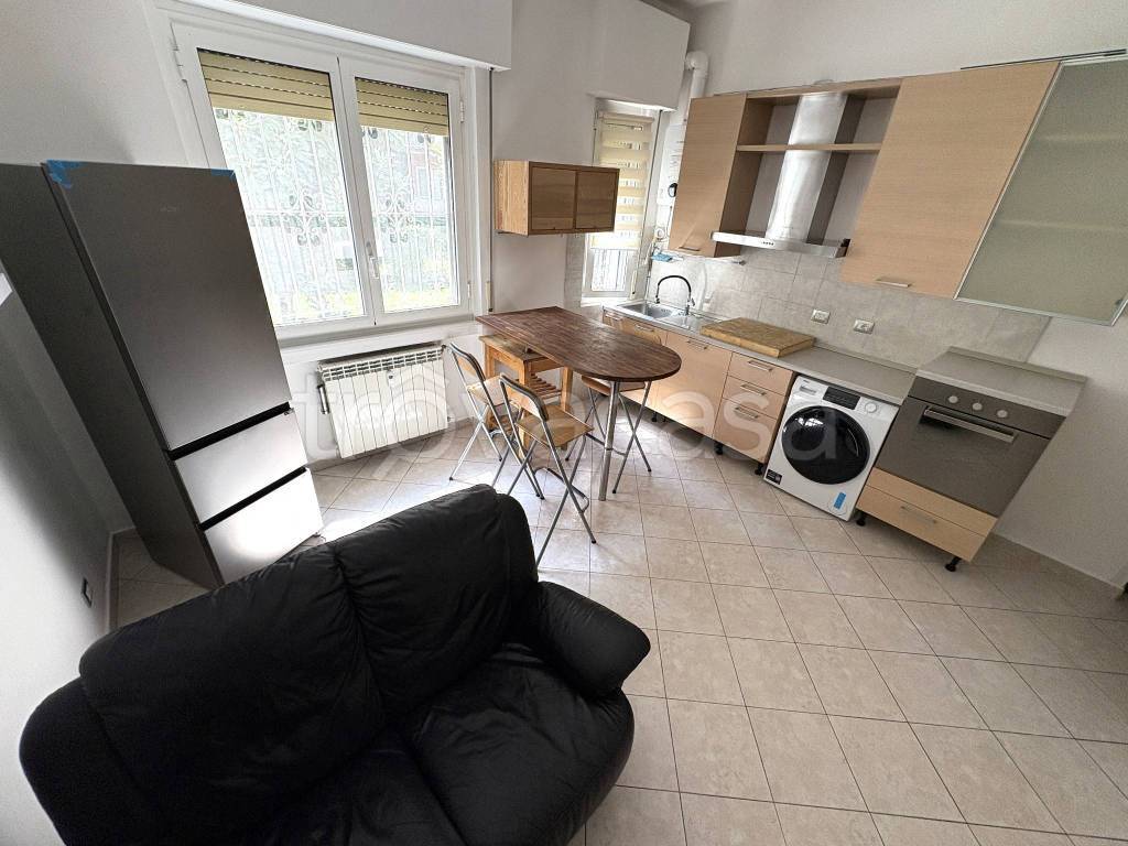 appartamento in affitto a Milano in zona Rottole
