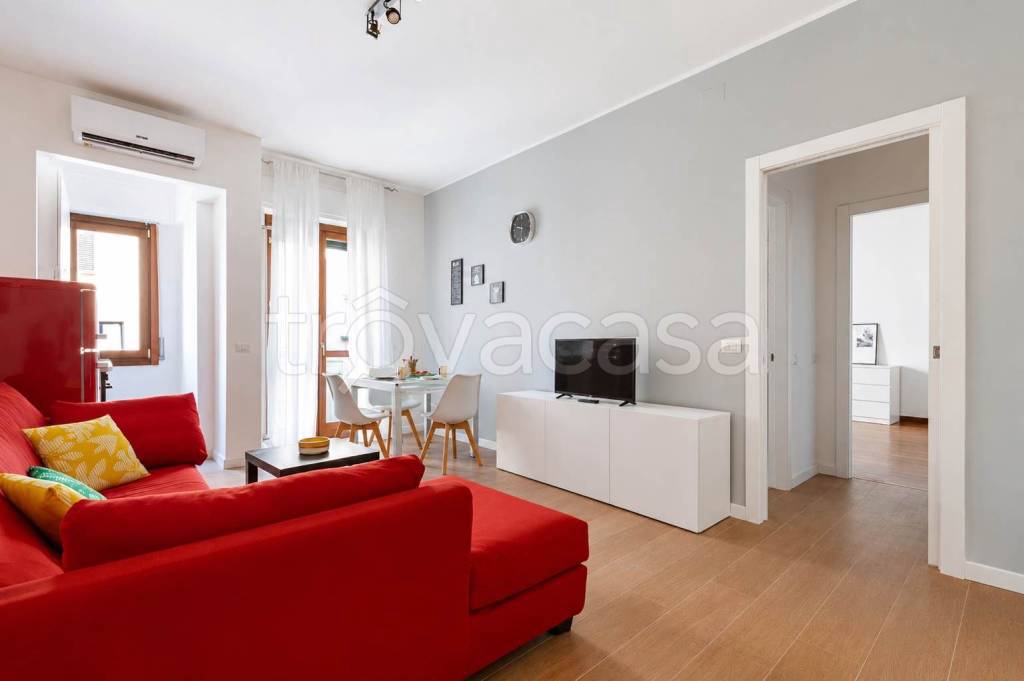 appartamento in affitto a Milano in zona Porta Genova