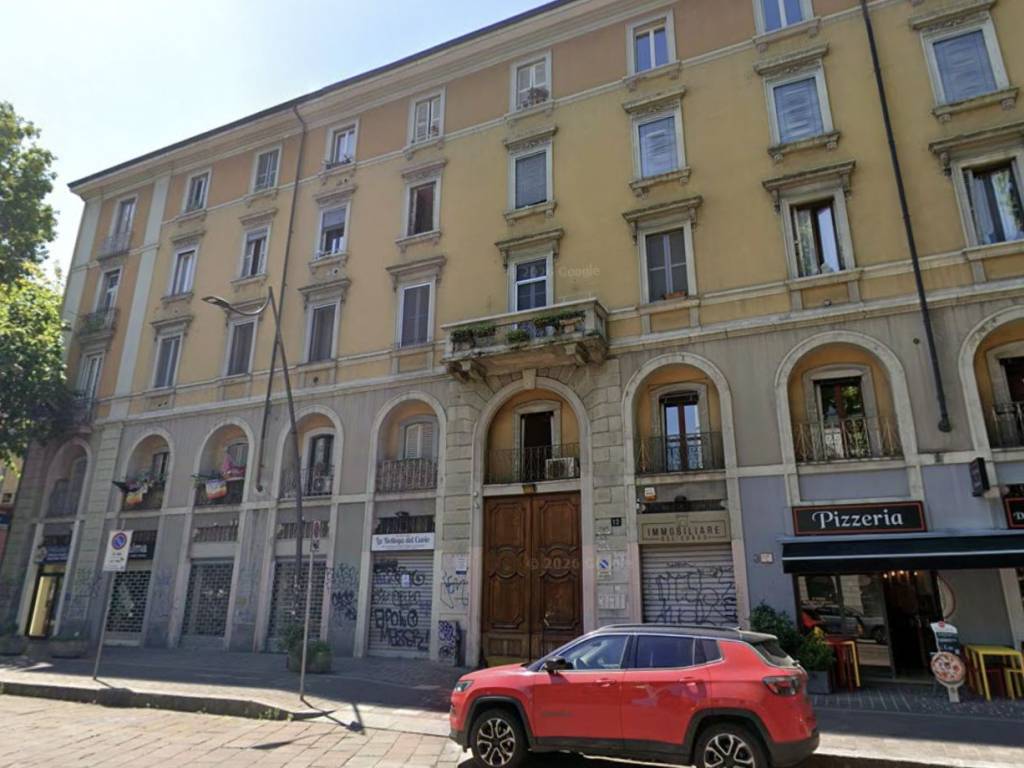 negozio in affitto a Milano in zona Porta Romana