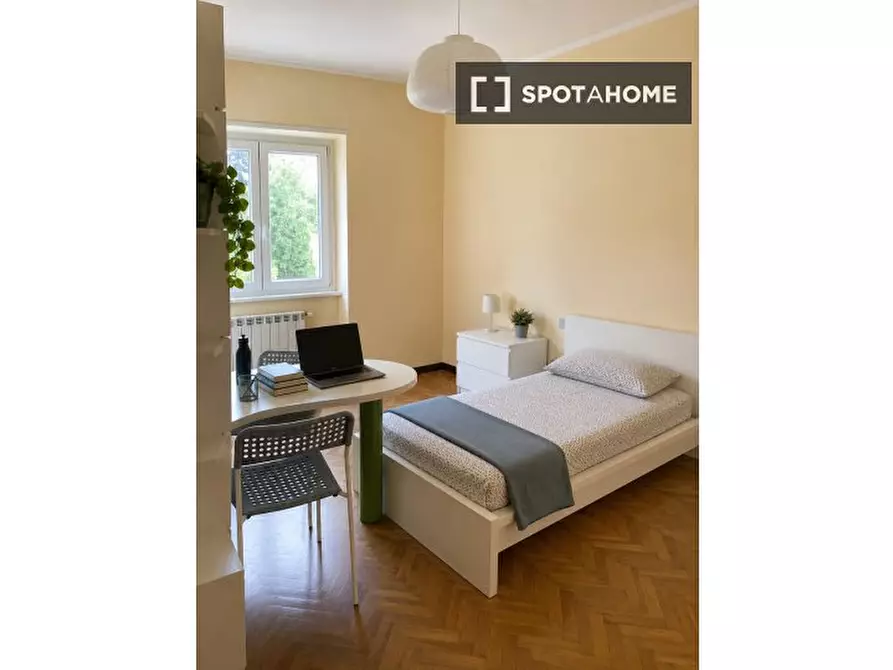 appartamento in affitto a Milano in zona Corsica