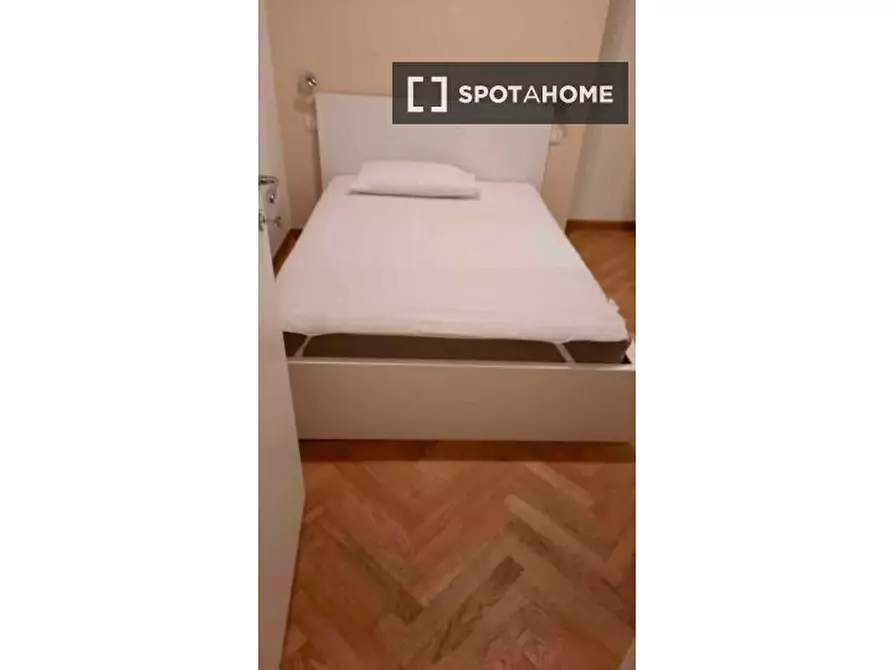 appartamento in affitto a Milano in zona Porta Vigentina