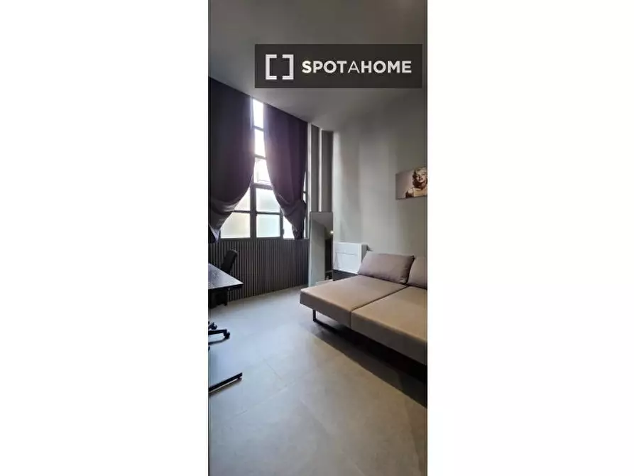 appartamento in affitto a Milano in zona Corsica