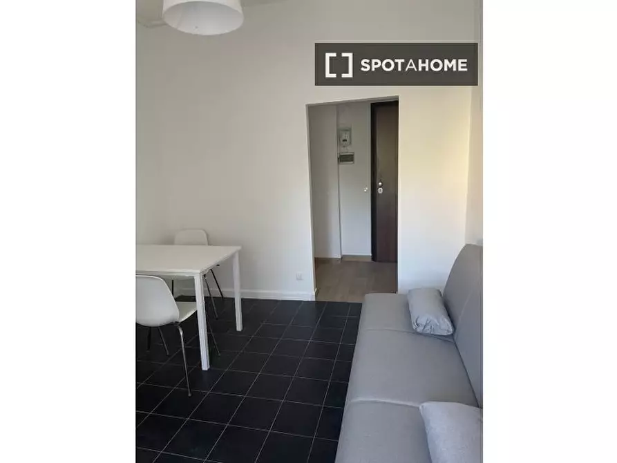 appartamento in affitto a Milano in zona Bande Nere