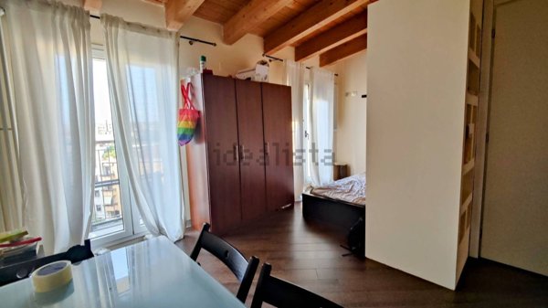 appartamento in affitto a Milano in zona Isola