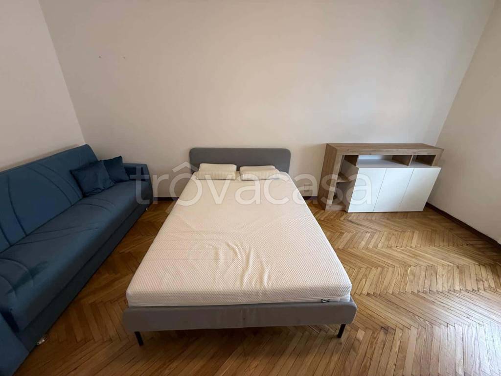 appartamento in affitto a Milano in zona Corsica