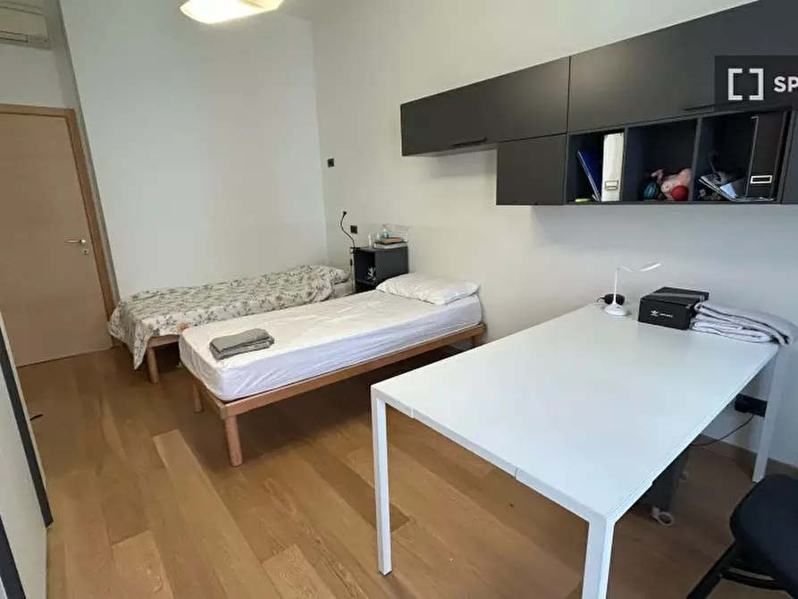 appartamento in affitto a Milano in zona Guastalla