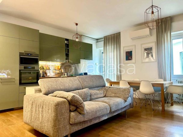 appartamento in affitto a Milano in zona Bullona