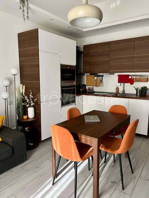 appartamento in affitto a Milano in zona Farini