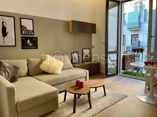 appartamento in affitto a Milano in zona Solari