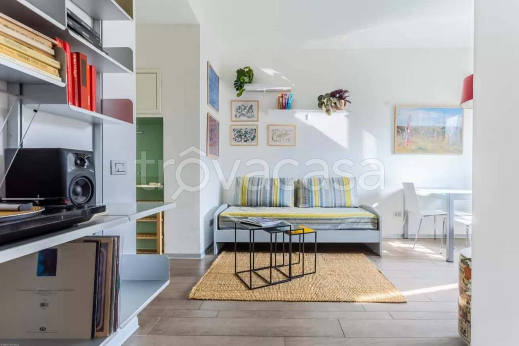 appartamento in affitto a Milano in zona Isola