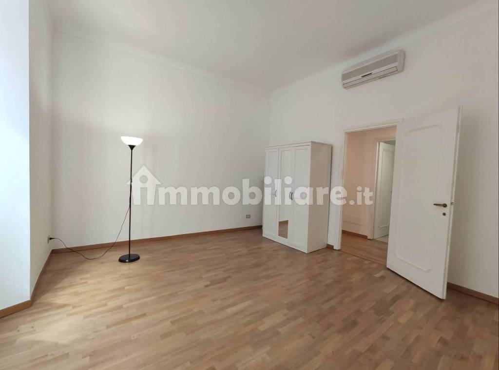 appartamento in affitto a Milano in zona Cadorna