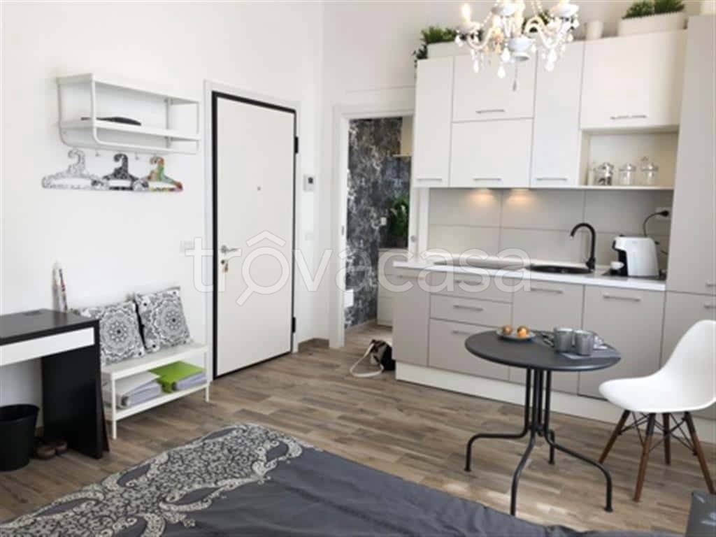 appartamento in affitto a Milano in zona Guastalla