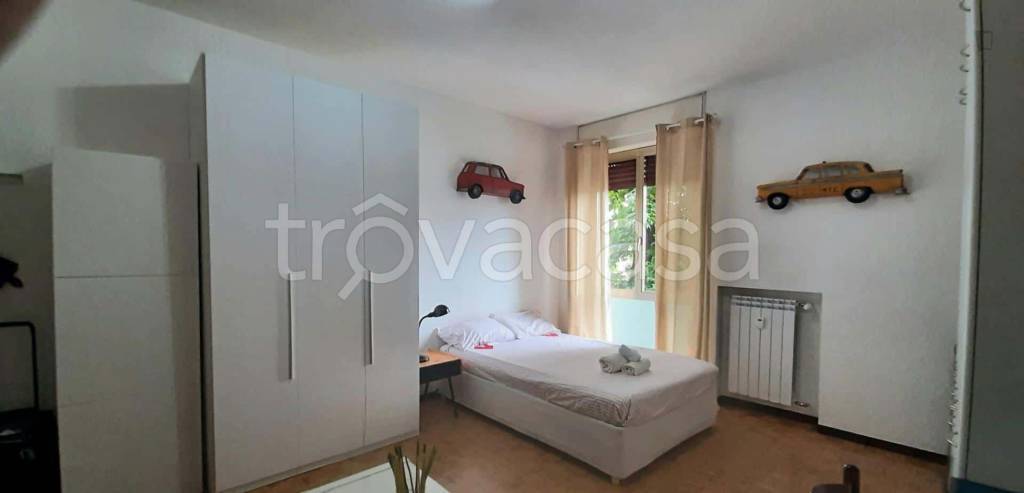 appartamento in affitto a Milano in zona Bullona