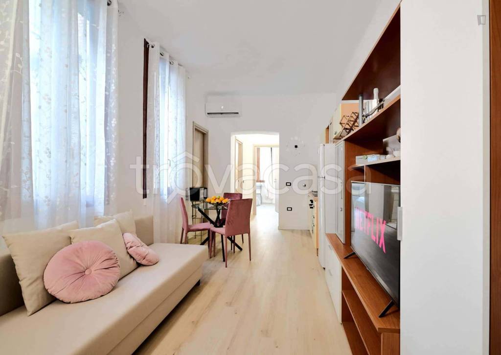 appartamento in affitto a Milano in zona Ronchetto sul Naviglio